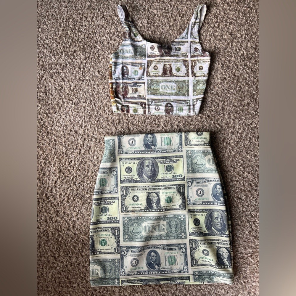 Money two piece